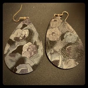 Large leather earrings